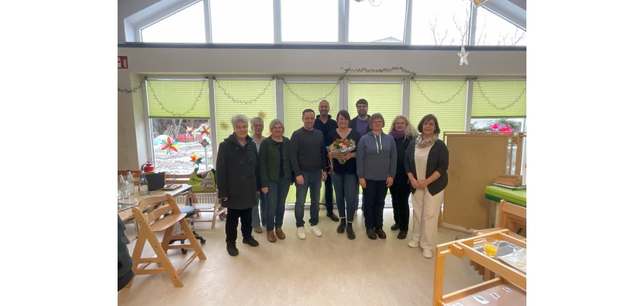 Gruppenbild Einführung neue Leiterin Kindertagesstätte Oberasphe